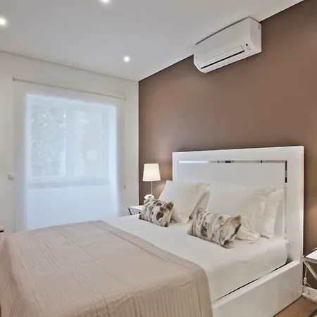 127 By Saboia Collection