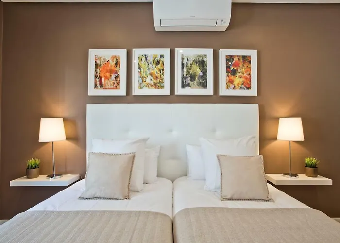 127 By Saboia Collection